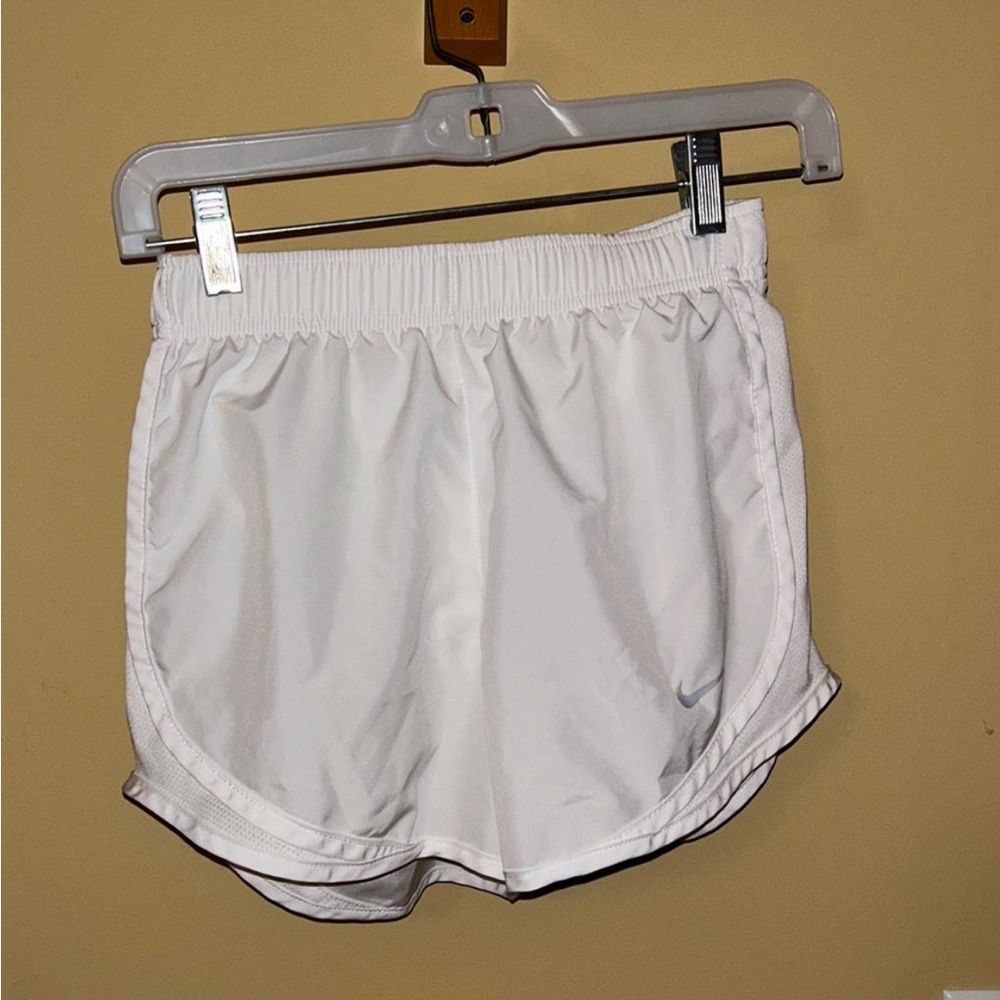 white nike athletic shorts
